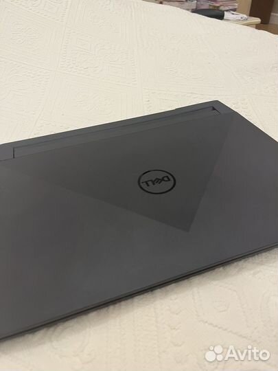 Ноутбук dell G15 5511