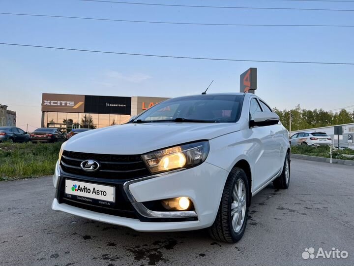 LADA Vesta 1.6 AMT, 2015, 158 800 км