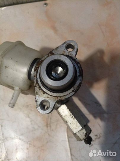 Главный тормозной цилиндр Заз Sens 2007