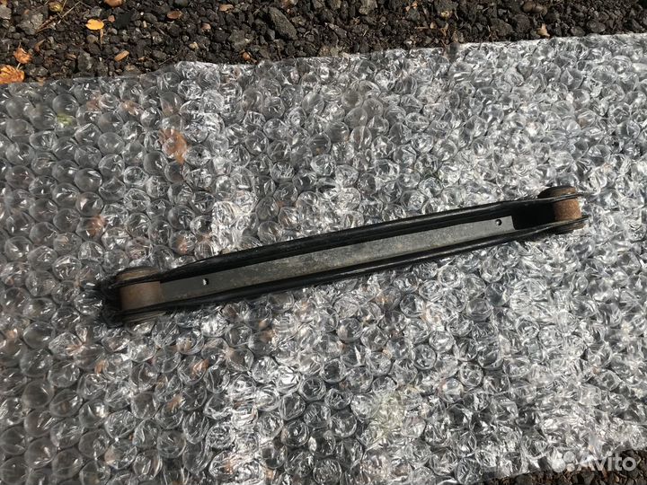 Рычаг задний нижний Cadillac Escalade III