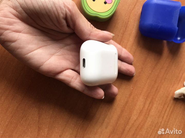 Кейс для airpods 1