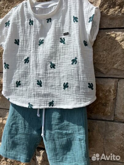 Костюм из муслина новый