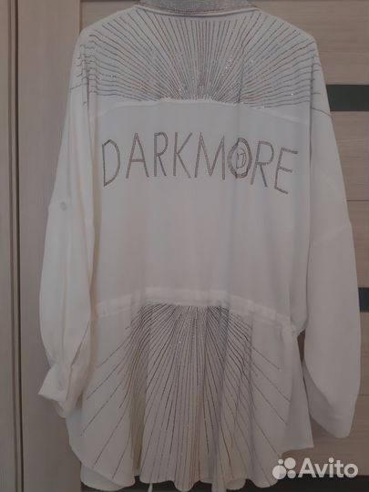 Новая шикарная белоснежная блузка со стразами