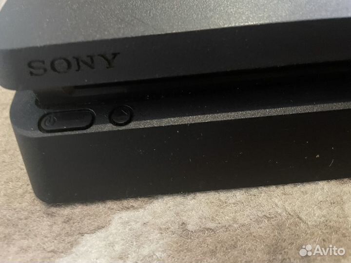 Sony PS4 slim 1tb