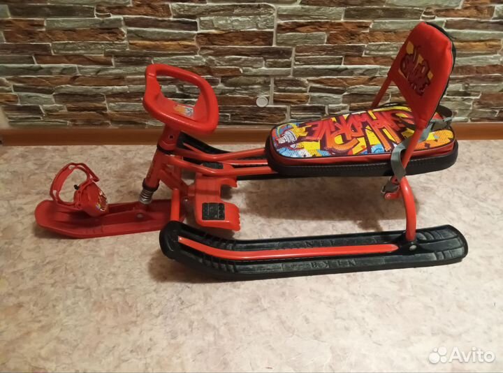 Детский снегокат бу