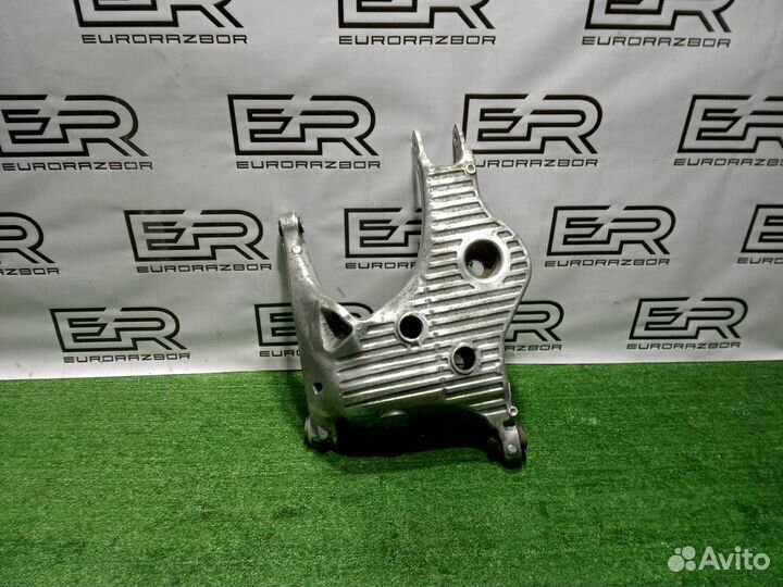 Рычаг задний левый Land Rover Range Rover 4 L405