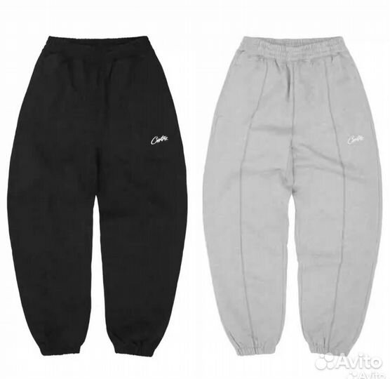 Штаны Corteiz на руках