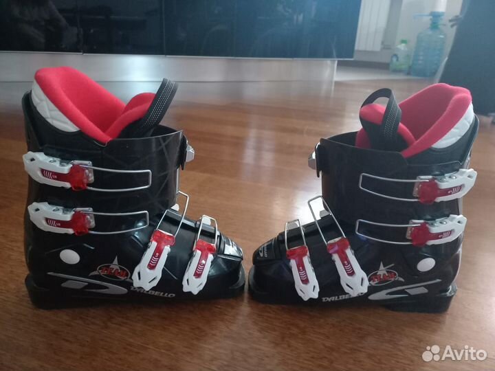Горнолыжные ботинки, детские. Dalbello. 32,5