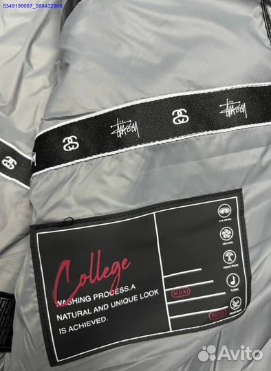 Элегантный глянцевый пуховик Stussy