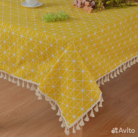 Скатерть льняная с кисточками