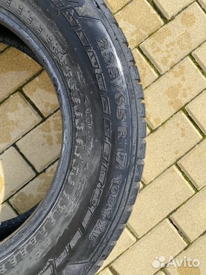 Nokian Tyres Hakkapeliitta 7 SUV 235/65 R17