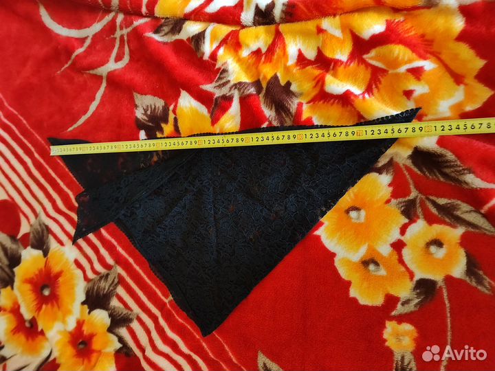 Траурный платок и шарф кружевные