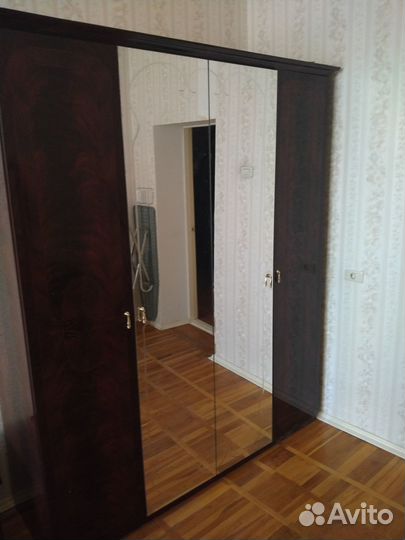 Спальный гарнитур