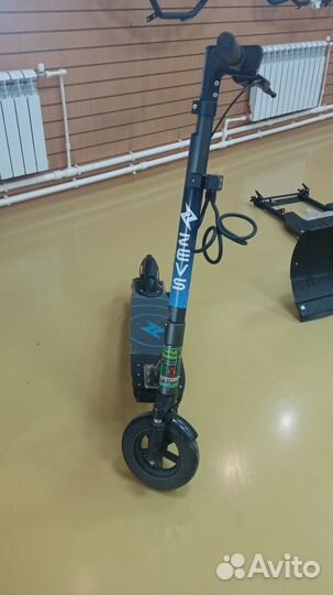 Электросамокат zevs