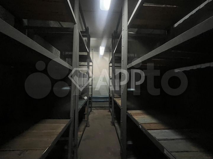 Теплое складское помещение, 127.9 м² и 89,1 кв. м