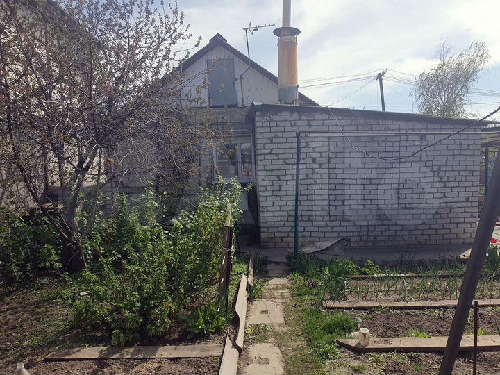 Дом 57 м² на участке 5 сот.