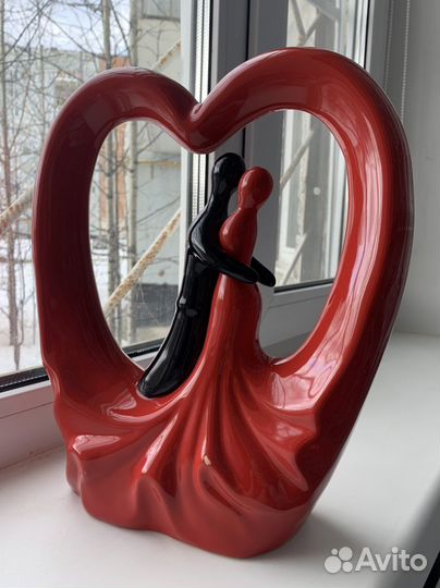 Фарфоровые статуэтки