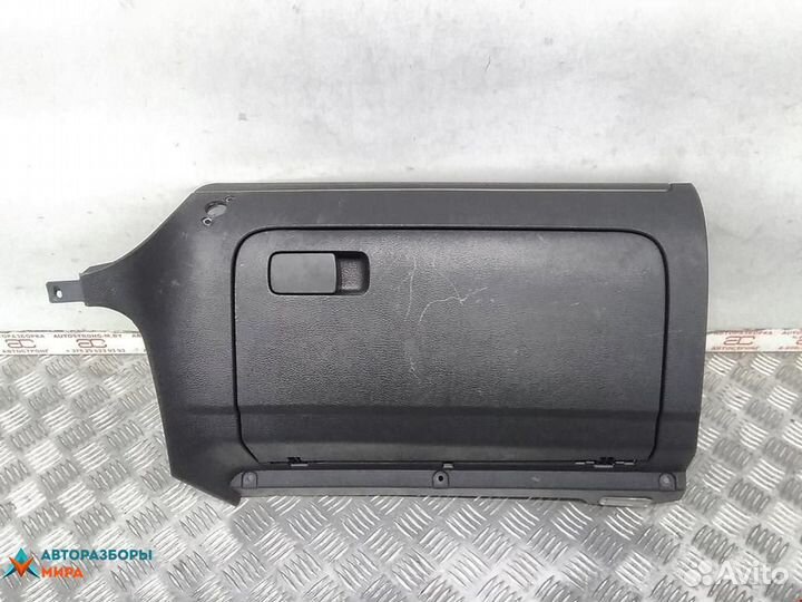 Бардачок Volkswagen Golf 4 2003 1K1857101M