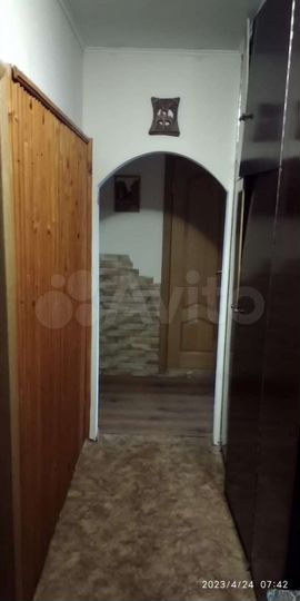 3-к. квартира, 65 м², 3/9 эт.