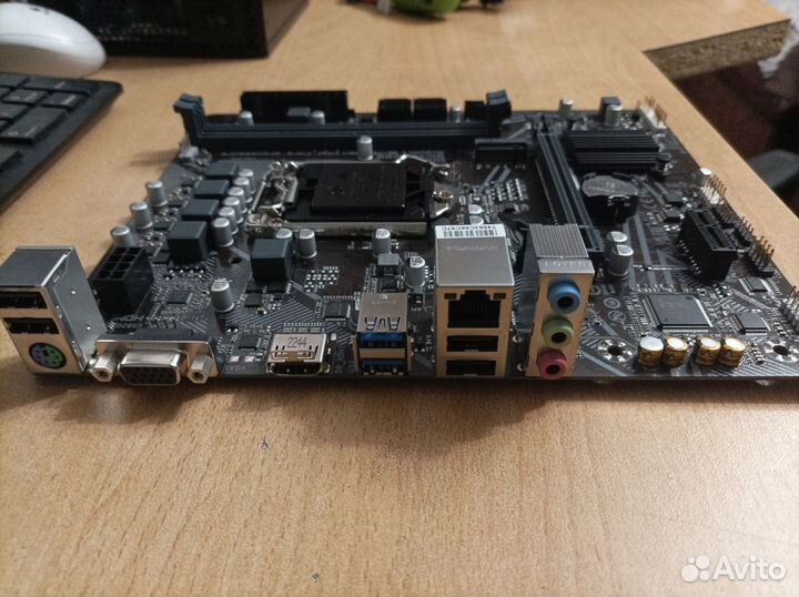 Материнская плата lga 1200