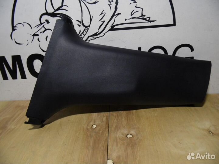 Накладка центральной стойки левая lexus IS 250