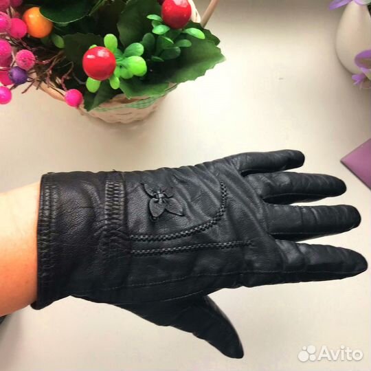 Перчатки женские(кожа)