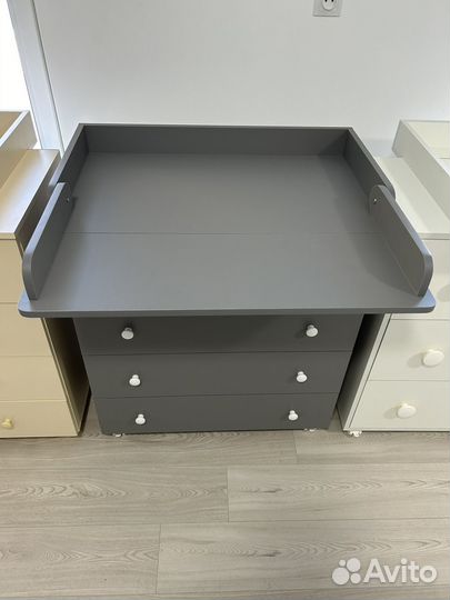 Пеленальный комод для новорожденных