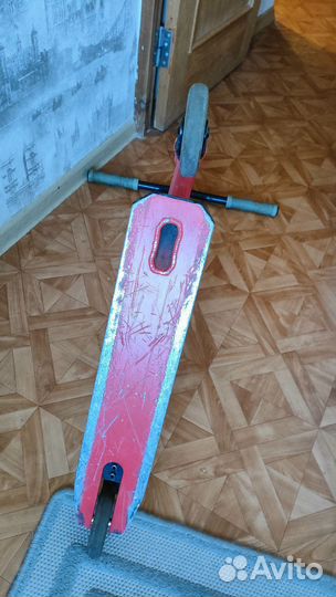 Трюковой самокат xaos Stinger