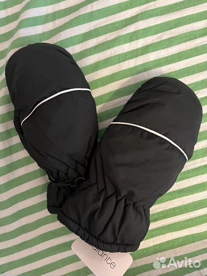 Варежки детские новые