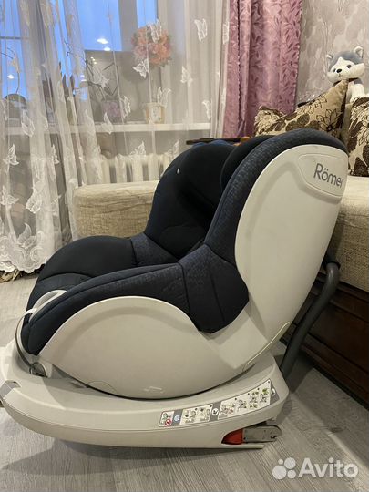 Автокресло britax romer dualfix i size 0-18 кг