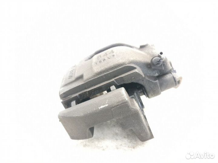 Суппорт тормозной передний правый Bmw X3 E83 2007