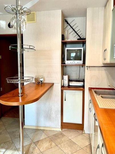 4-к. квартира, 122 м², 1/10 эт.