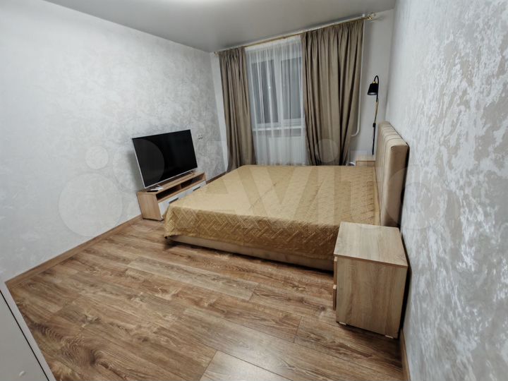 1-к. квартира, 37 м², 1/10 эт.