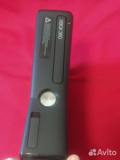 Xbox 360 Slim 320гб., фрибут, 2дж
