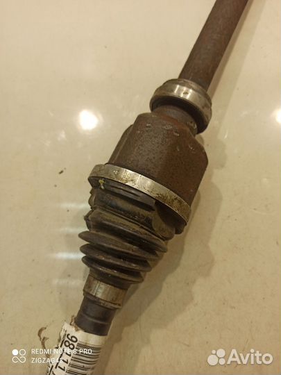 Полуось (привод) (передний, правый) (Peugeot 3008)