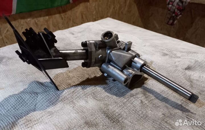 Насос масляный Volkswagen Passat B3, B4