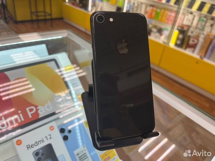 iPhone 8, 256 ГБ
