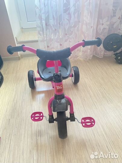 Детский трехколесный велосипед