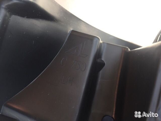 Фары Land Range Rover Vogue 2009-2013 рестайлинг