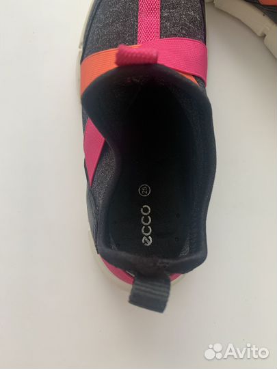 Кроссовки для девочки Ecco 25р
