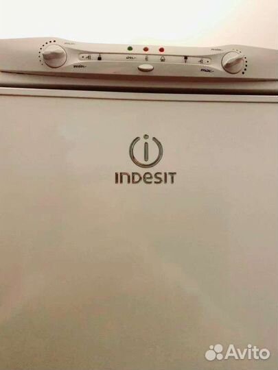 Холодильник Indesit C 240 G no frost