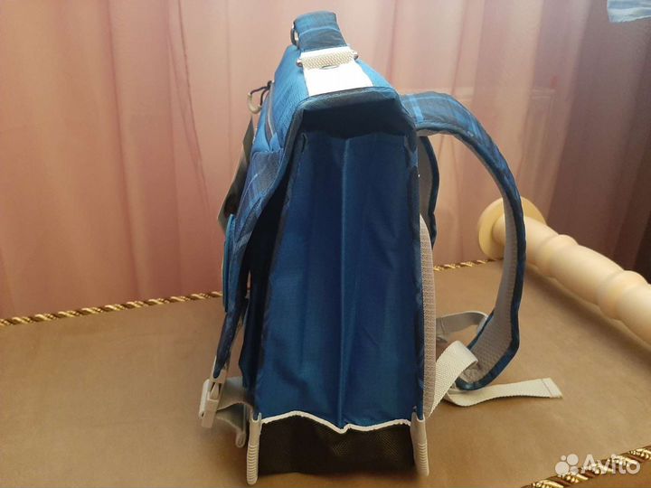 Новый школьный рюкзак- портфель Samsonite оригинал