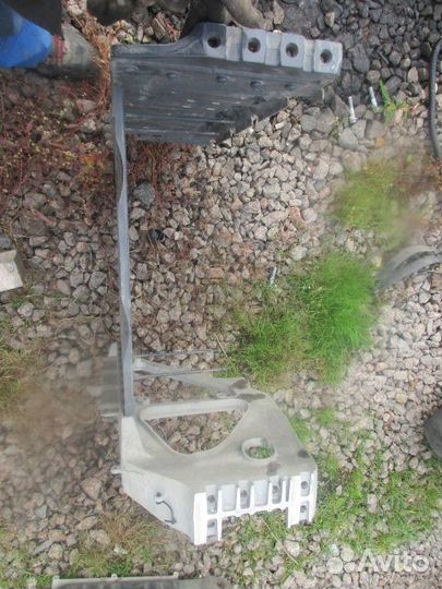 Ящик аккумуляторный Volvo FM13 FH13