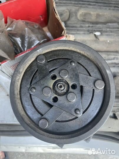 Компрессор кондиционера Ларгус