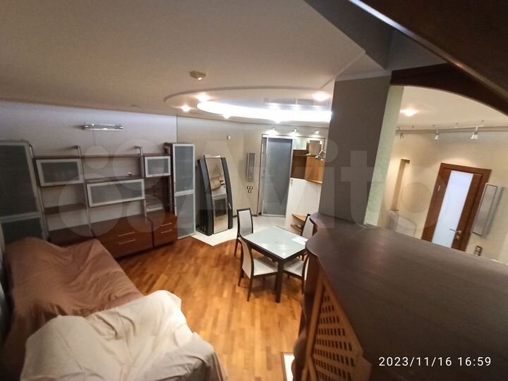 3-к. квартира, 170 м², 2/3 эт.