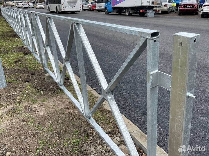 Пешеходное ограждение крест