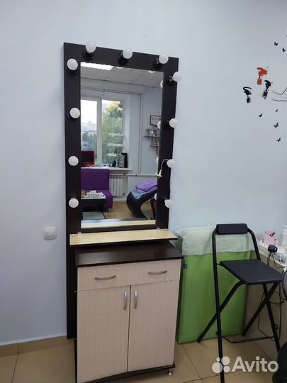 Зеркало для бровиста, визажиста