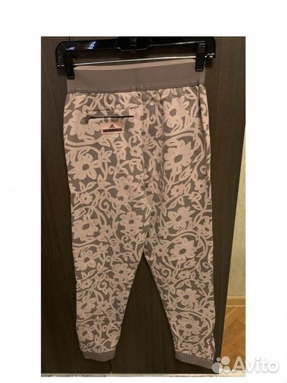 Спортивный костюм женский