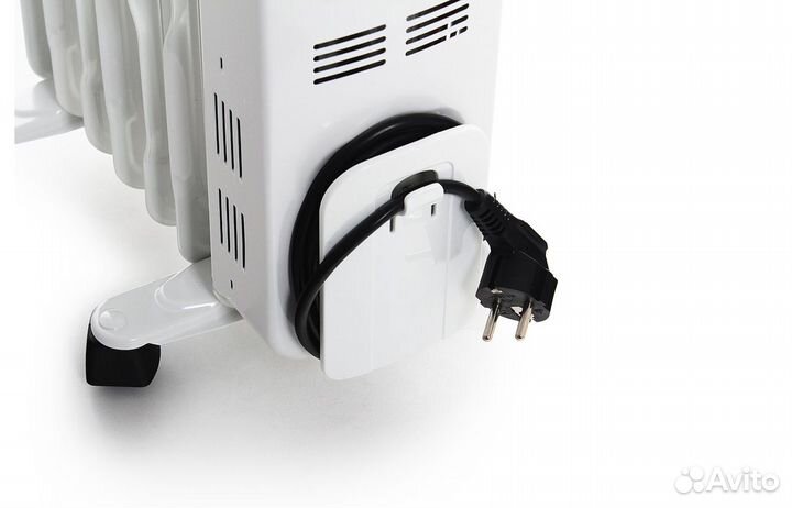 Радиатор обогреватель масляный Binatone OR-070