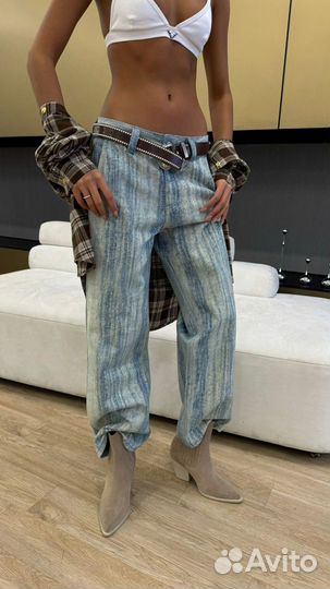 Джинсы женские